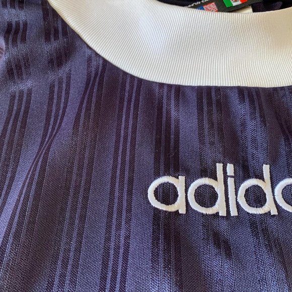 Adidas L - Navy w mustard 3 stripe - crew neck T Shirt - Picture 5 of 7